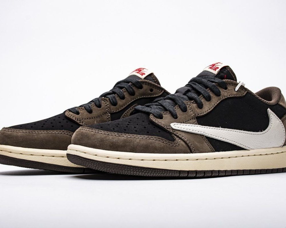 Jordan 1 Retro Low OG SP Travis Scott