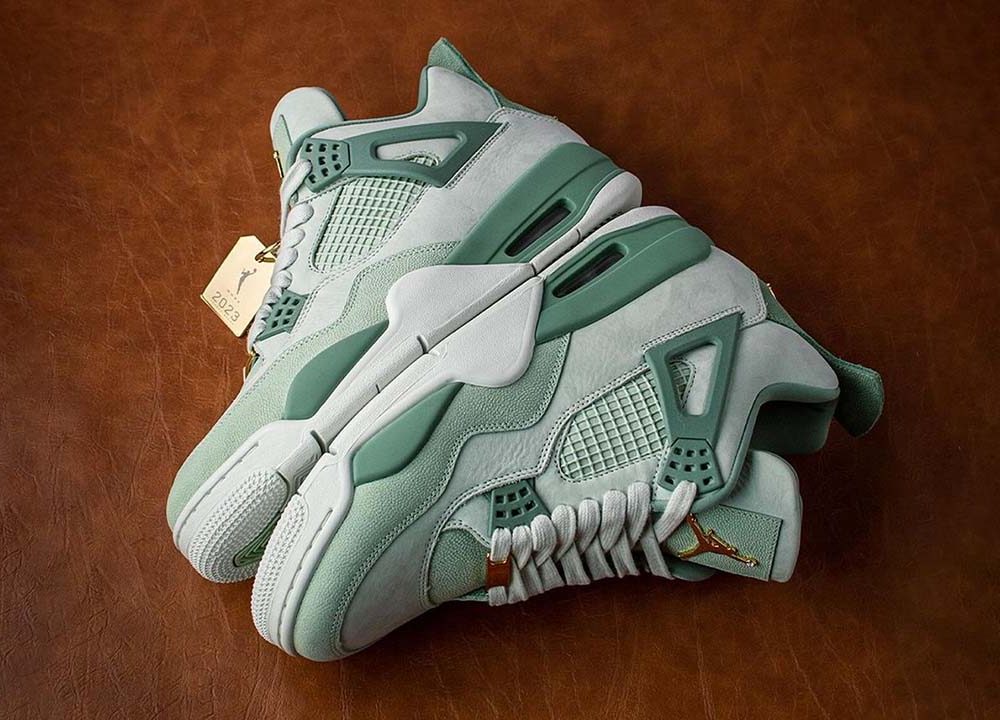 Jordan 4 First Class PE