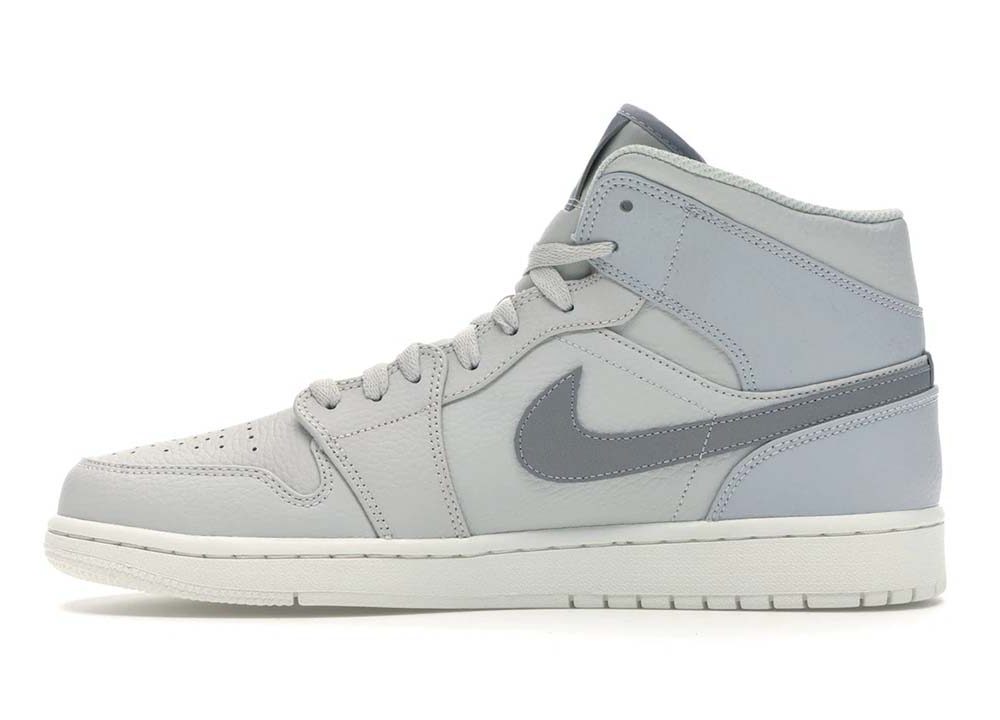 Jordan 1 Mid Light Bone