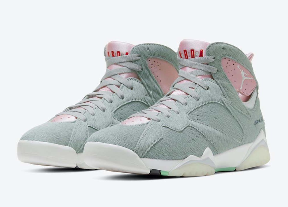 Jordan 7 Retro Neutral Grey