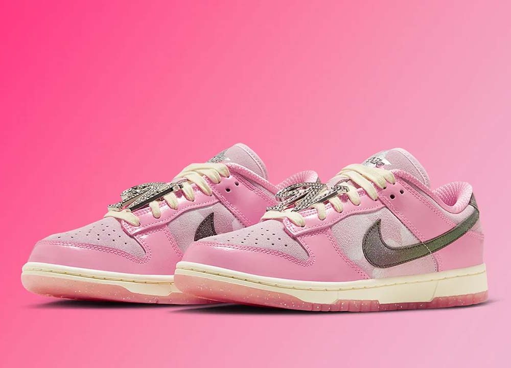 Nike Dunk Low LX Barbie-W
